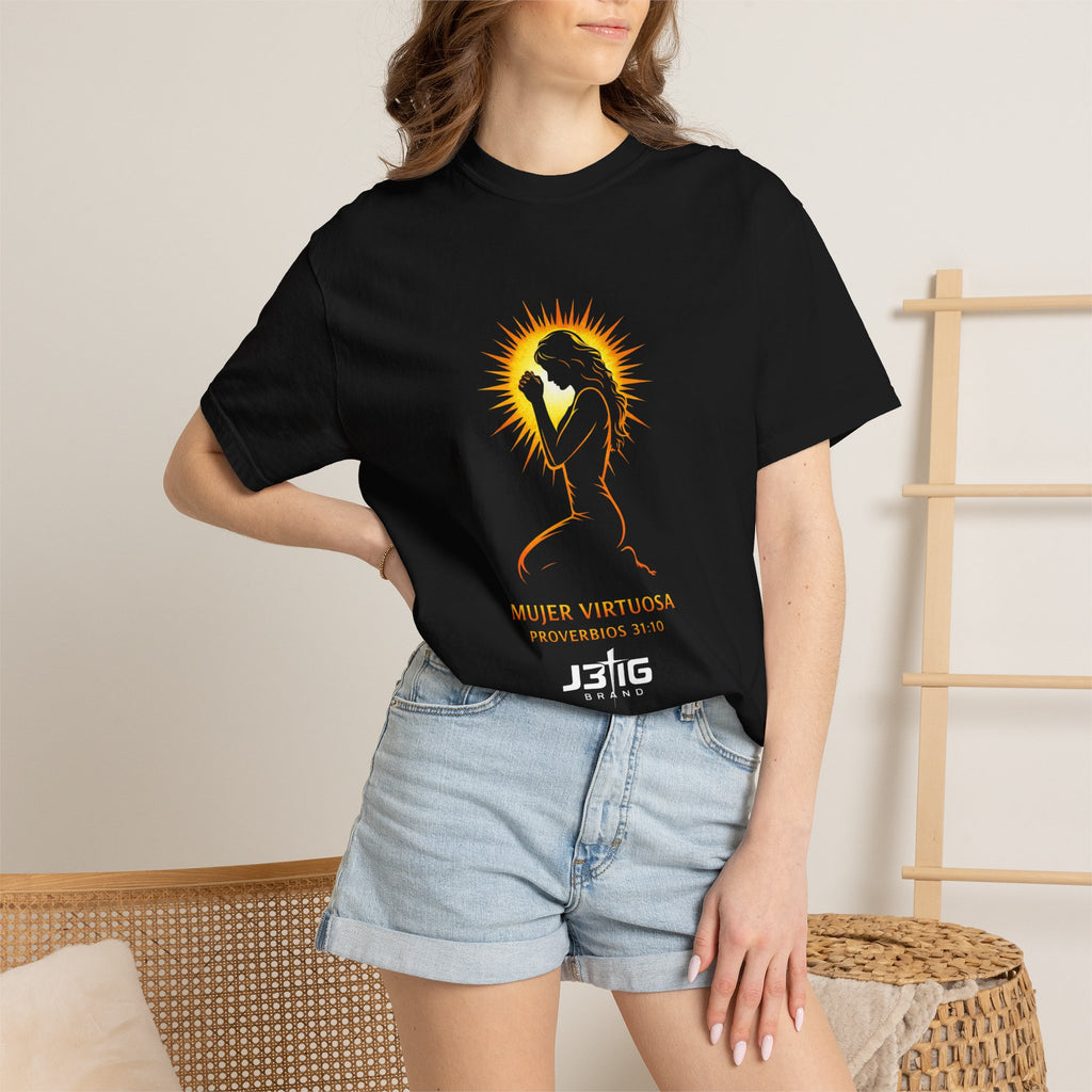 Mujer Virtuosa Prayer Graphic T-Shirt