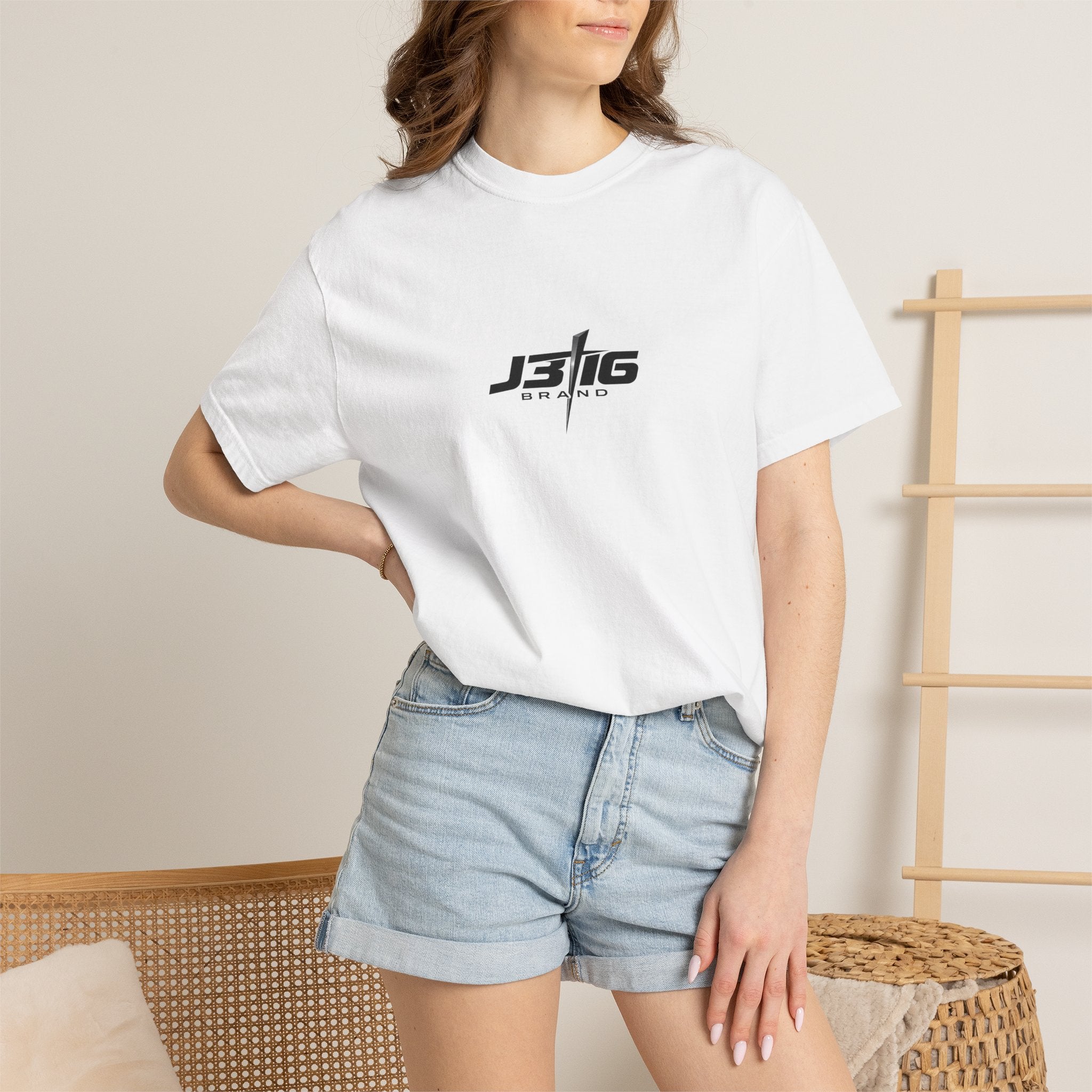 Cristo Mi Redentor Graphic T-Shirt — Spanish Faith Tee with Bold Graffiti Back