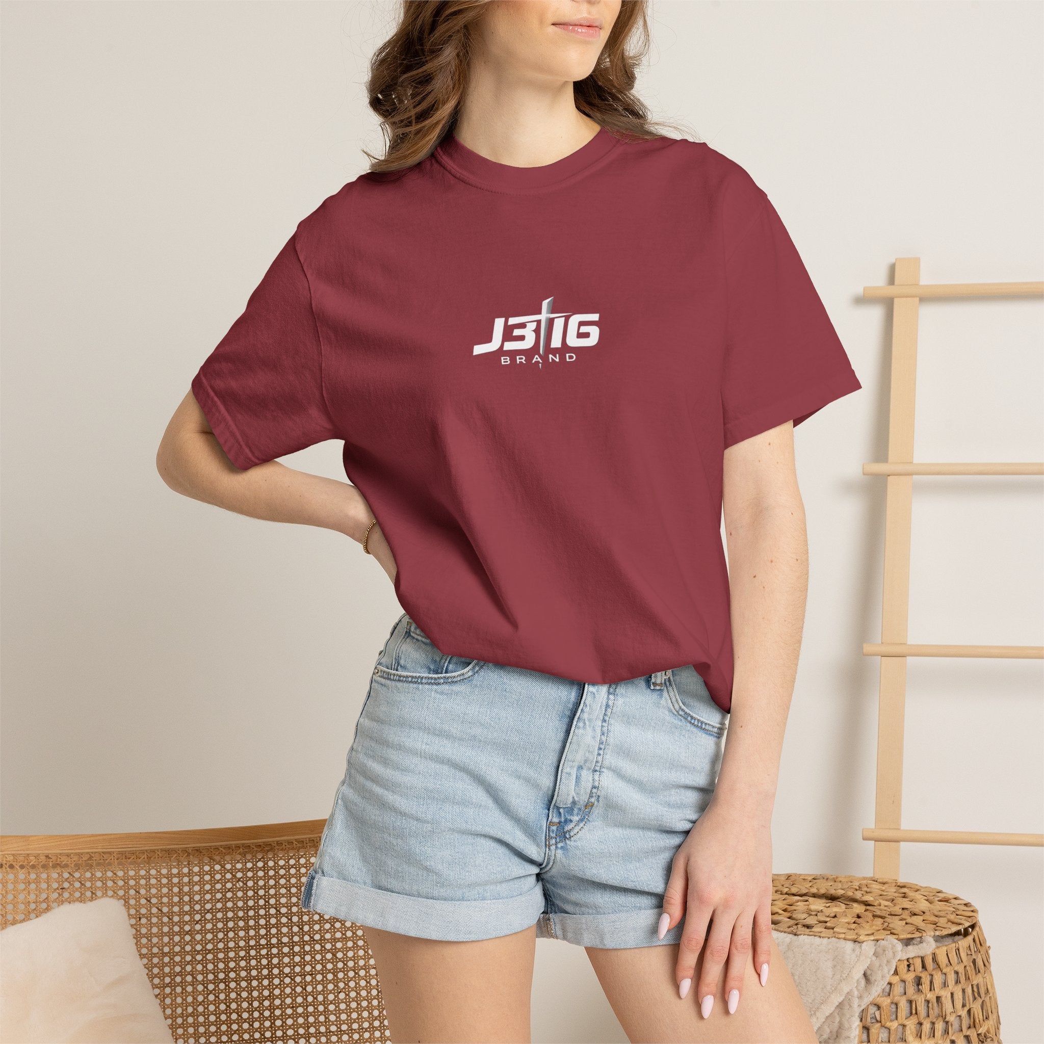 Religious Graphic T-Shirt — "Cristo Mi Redentor" Street Art Design