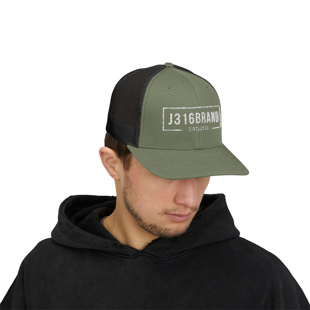 J316 Minimalist Snapback Trucker Cap