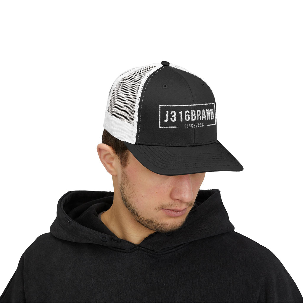 J316 Minimalist Snapback Trucker Cap