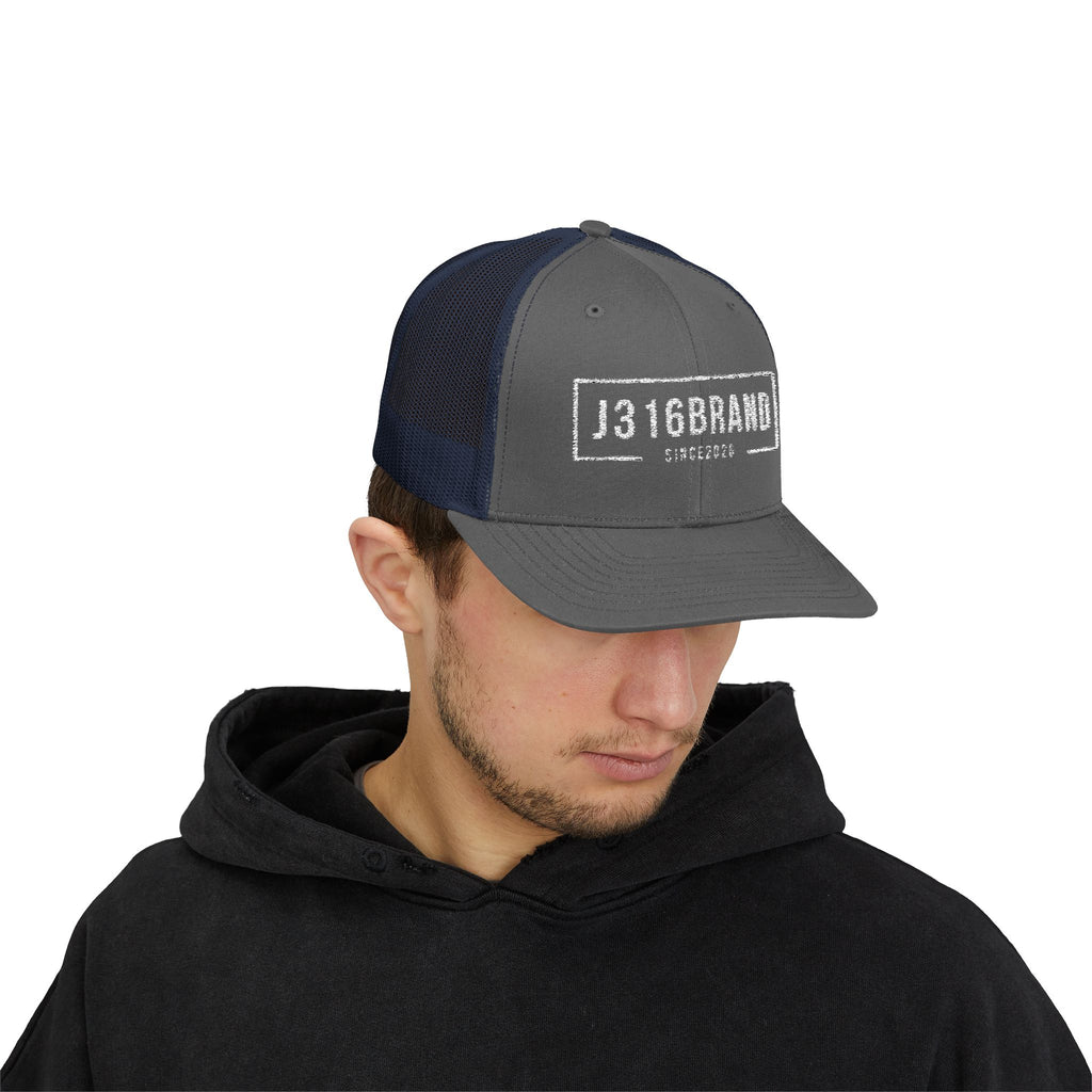 J316 Minimalist Snapback Trucker Cap
