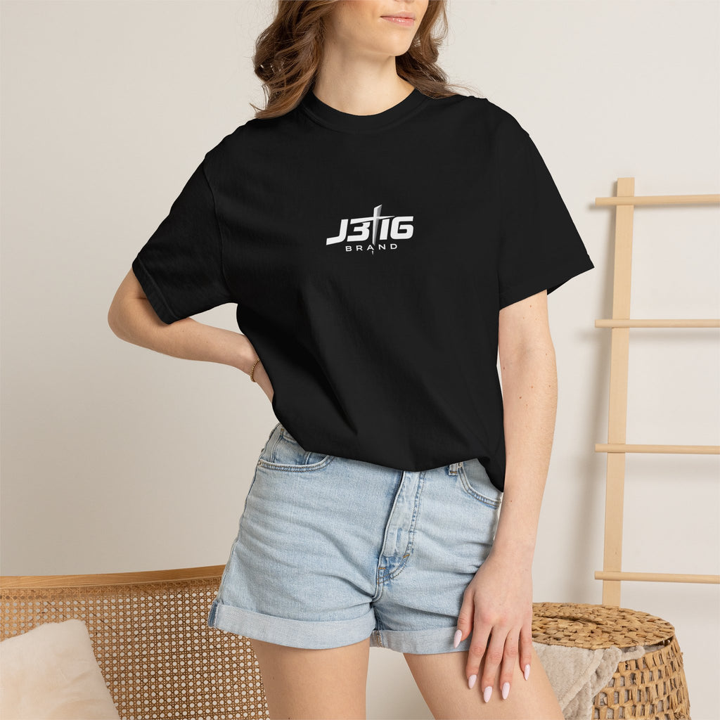 Religious Graphic T-Shirt — "Cristo Mi Redentor" Street Art Design